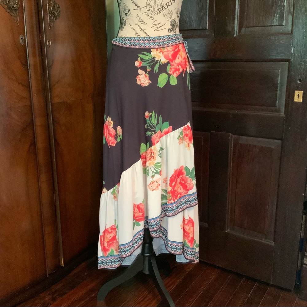 🌸 Flying Tomato wrap skirt 🌸